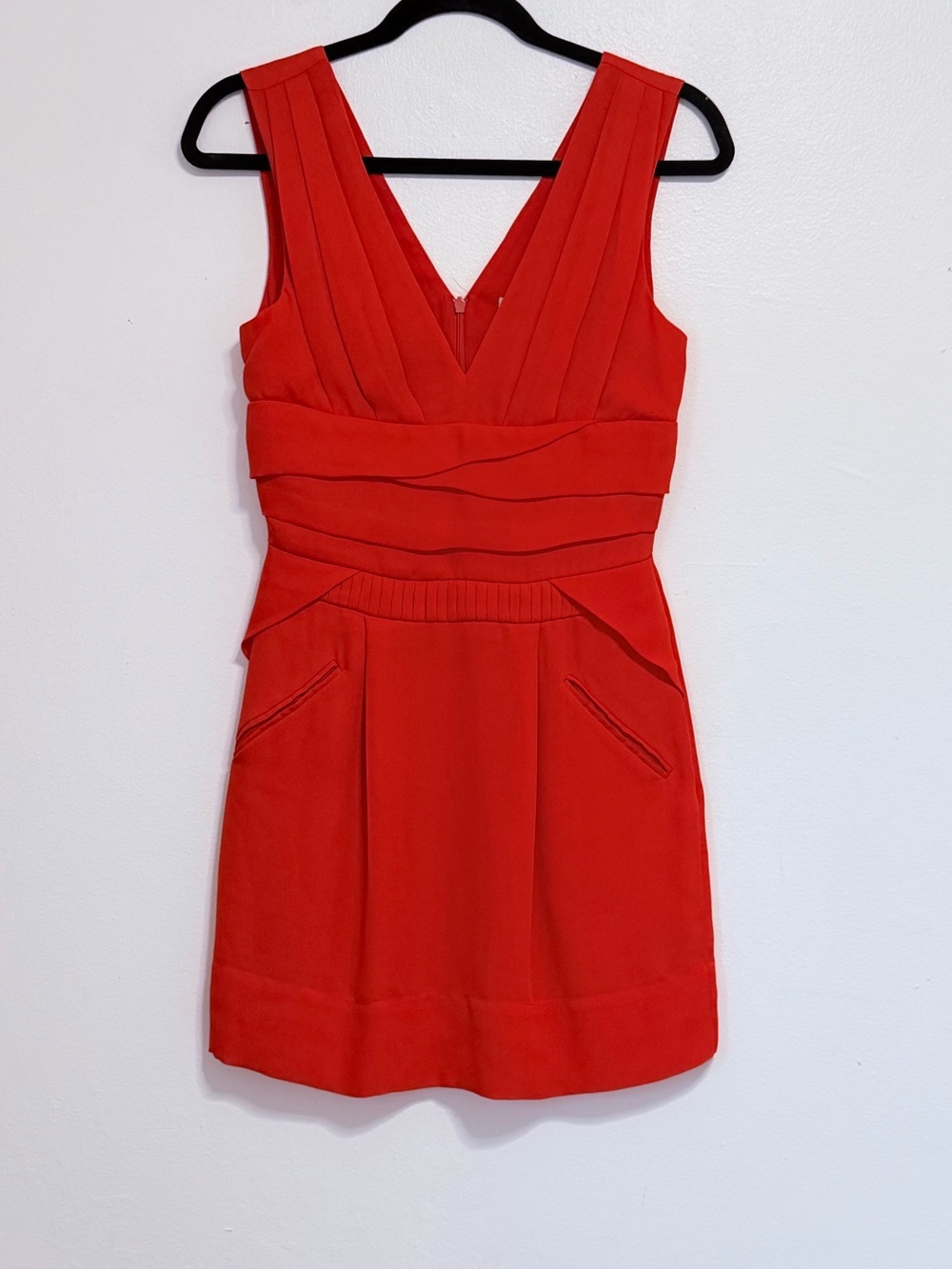 BCBGeneration Red V-Neck Pleated Waist Mini Dress small
